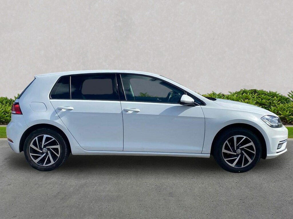 Volkswagen Golf 1.0 Tsi Match Edition Hatchback NV69KKH White #2
