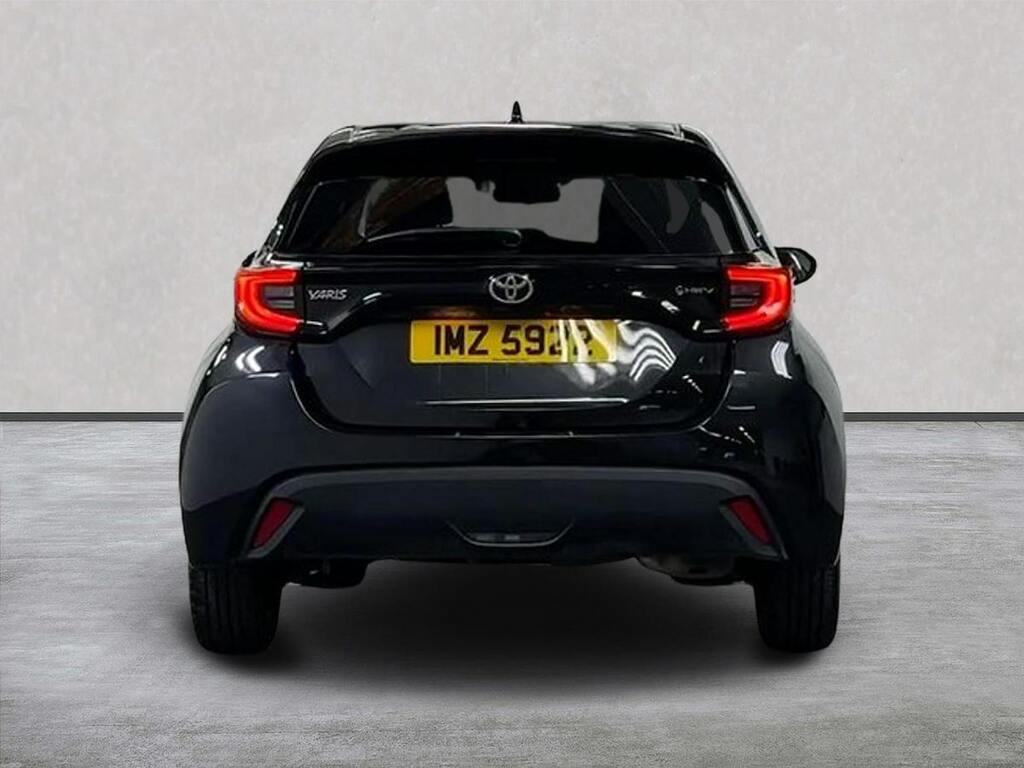 Toyota Yaris 1.5 Hybrid Design Cvt IMZ5922 Black #4