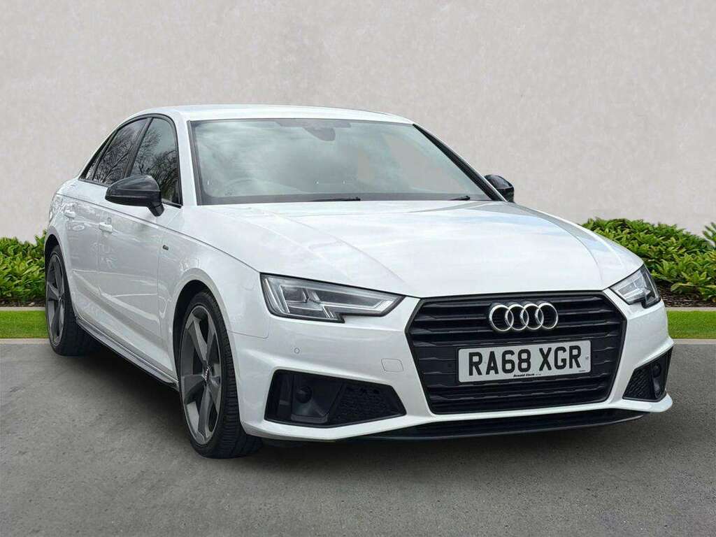 Audi A4 35 Tfsi Black Edition White