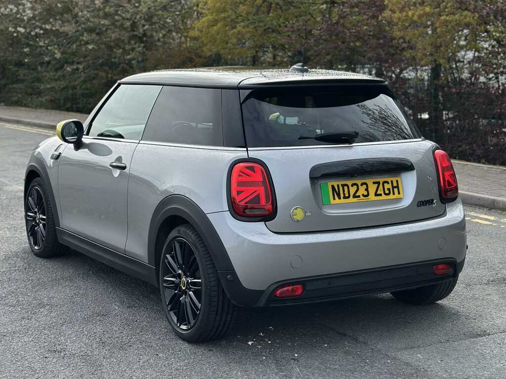 Mini Hatch 135Kw Cooper S Level 3 33Kwh ND23ZGH Silver #2