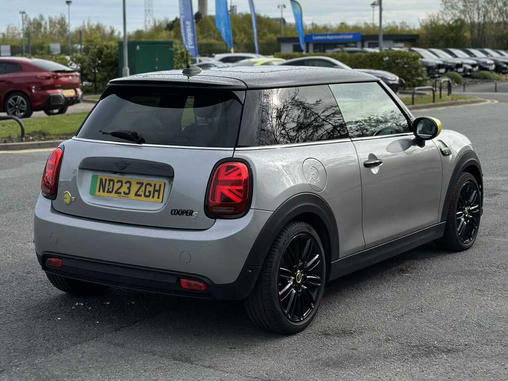 Mini Hatch 135Kw Cooper S Level 3 33Kwh ND23ZGH Silver #4