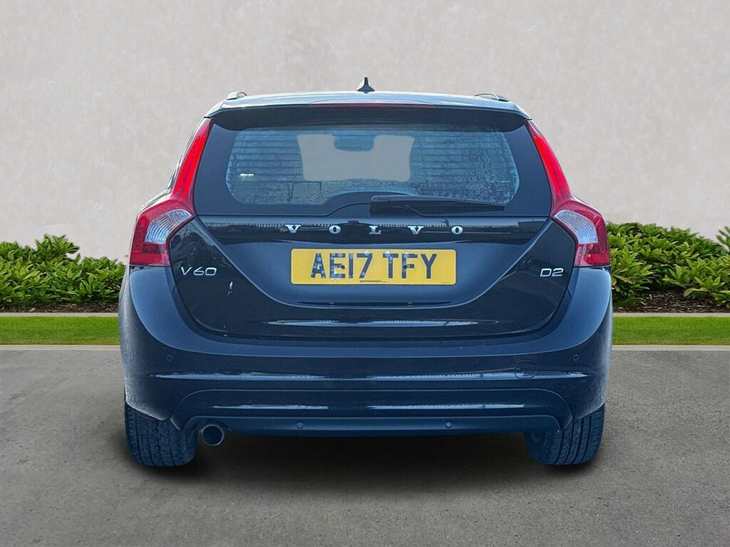 Volvo V60 2.0 D2 Se Nav Estate Euro 6 Ss Black #4