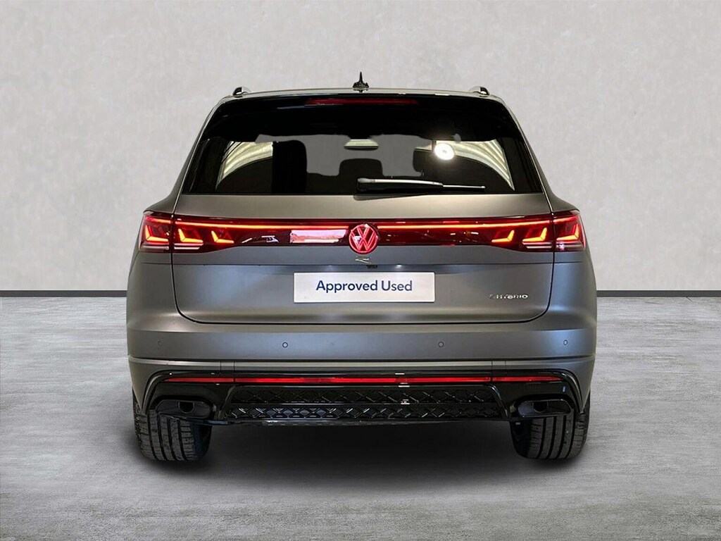 Volkswagen Touareg 3.0 V6 Tsi Ehybrid 4Motion R Tip Grey #4