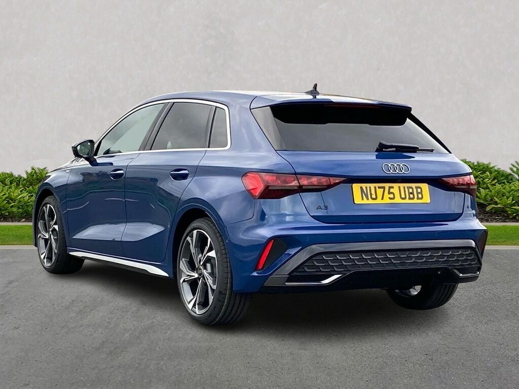 Audi A3 1.5 Tfsi 150 S Line S Tronic NU75UBB Blue #2