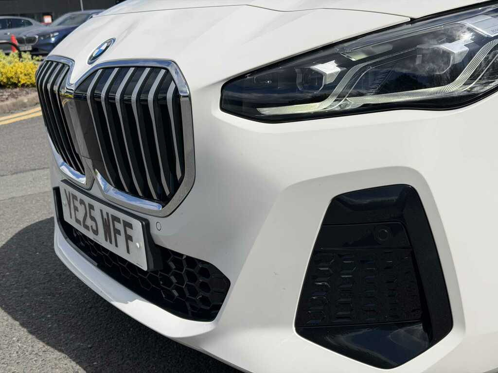 BMW 2 Series 225E Xdrive M Sport Dct YE25WFF White #5