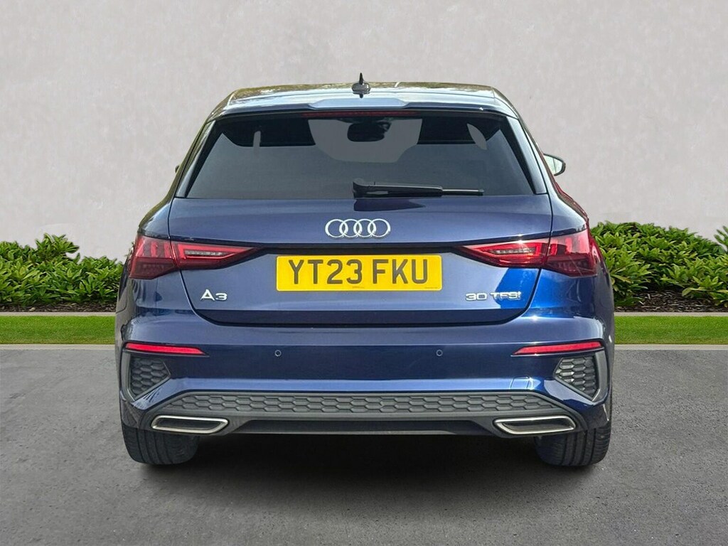 Audi A3 30 Tfsi S Line S Tronic YT23FKU Blue #4