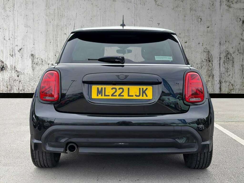 Mini Hatch 1.5 Cooper Exclusive ML22LJK Black #4