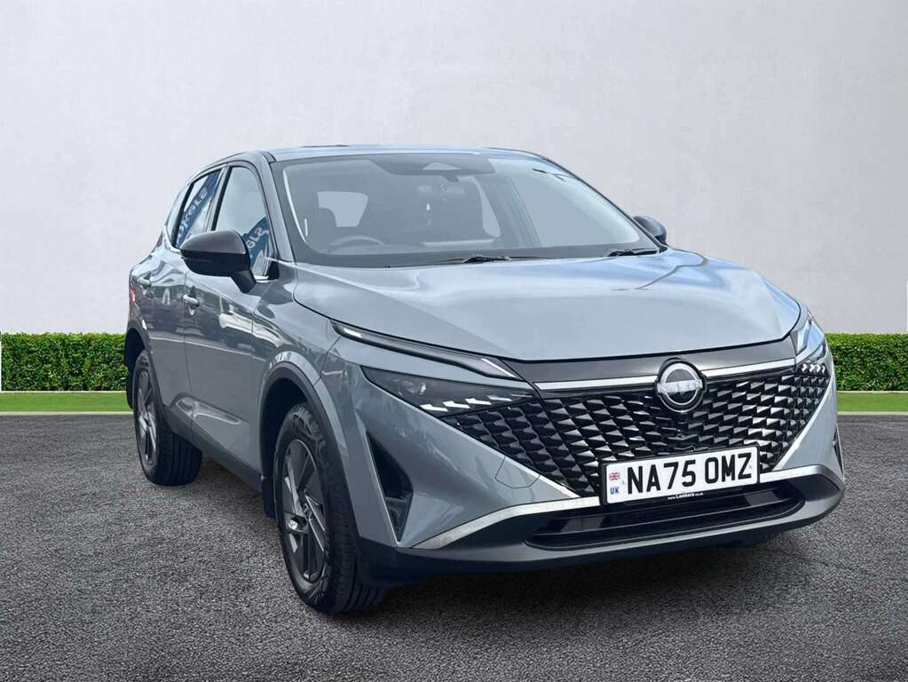Nissan Qashqai 1.3 Dig-t Mh 158 Acenta Premium Xtronic Grey