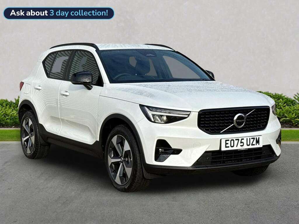Volvo XC40 2.0 B4p Plus Dark White