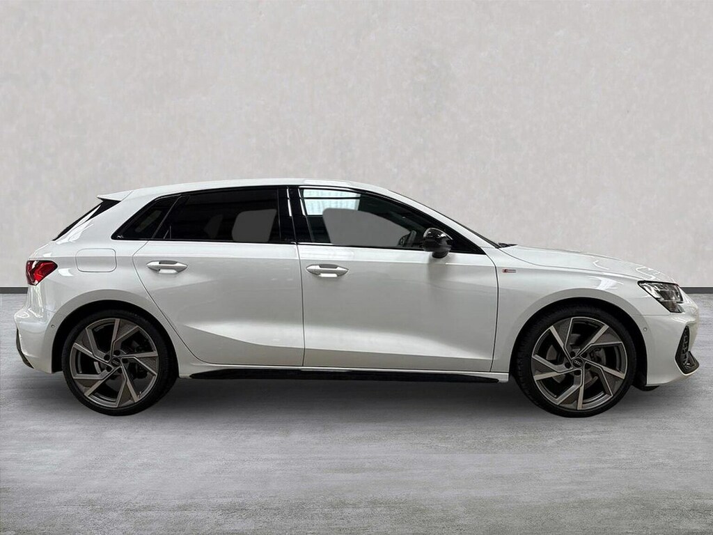 Audi A3 1.5 Tfsi 150 Black Edition S Tronic RO75XKJ White #3