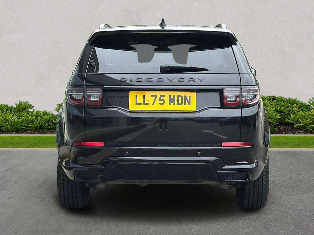 Land Rover Discovery Sport 1.5 P270e Landmark 5 Seat Black #6