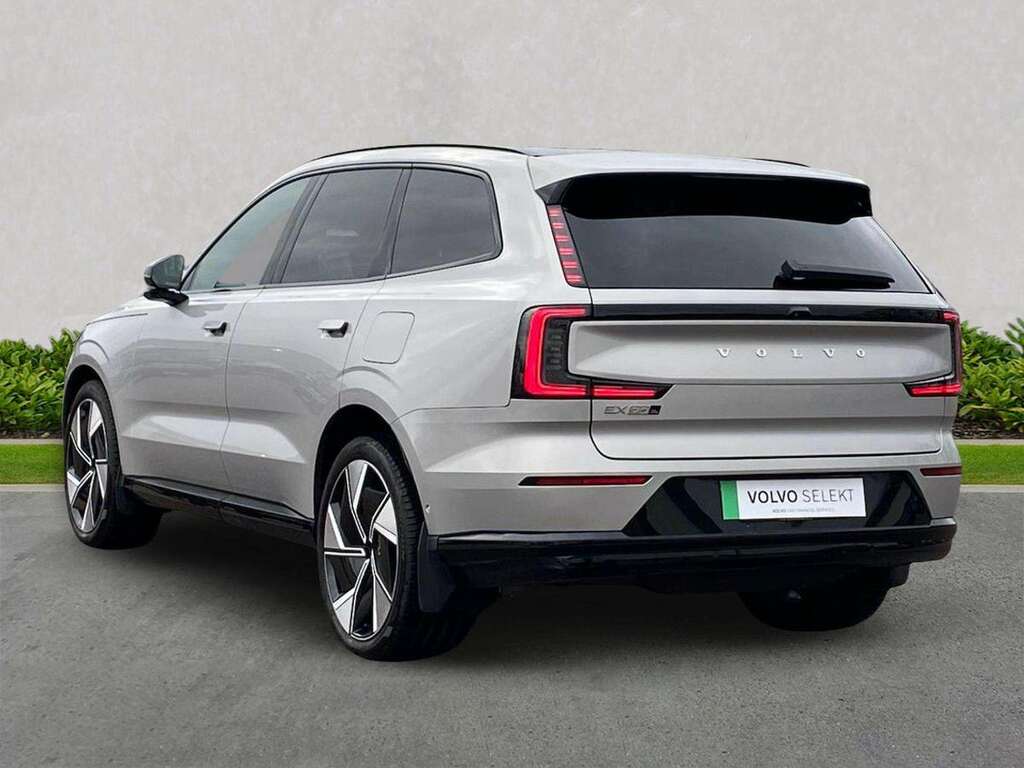 Volvo EX90 300Kw Twin Motor Ultra 111Kwh Silver #2