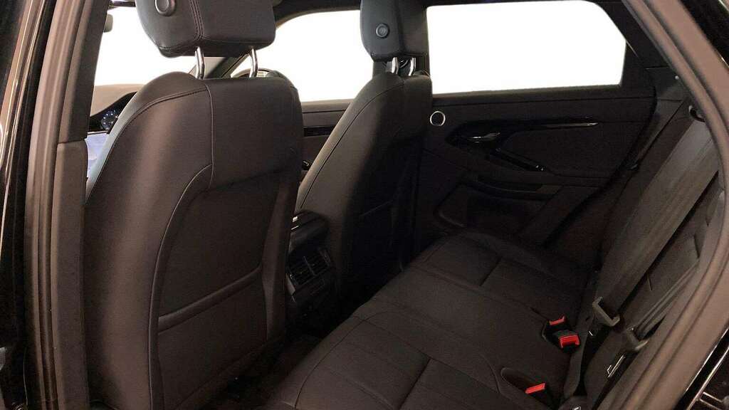 Land Rover Range Rover Evoque 2.0 D200 Dynamic Se LR75OKN Black #4