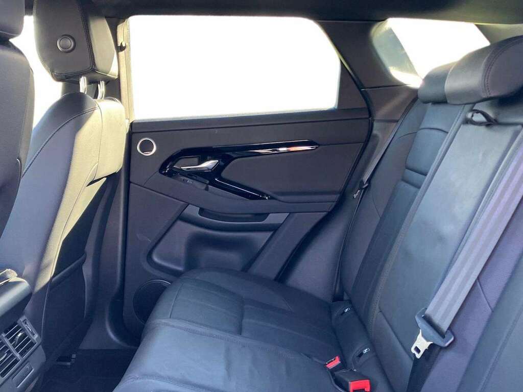 Land Rover Range Rover Evoque 2.0 D200 Dynamic Se LR75DJE Black #4