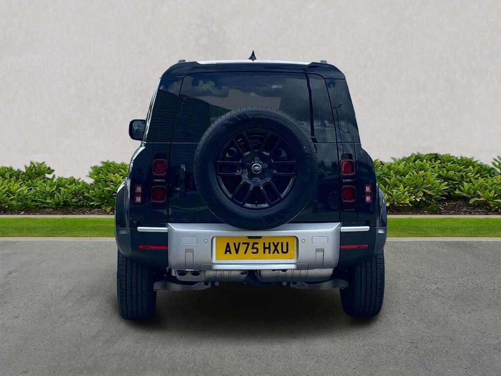 Land Rover Defender 110 3.0 D250 S 110 AV75HXU Black #6