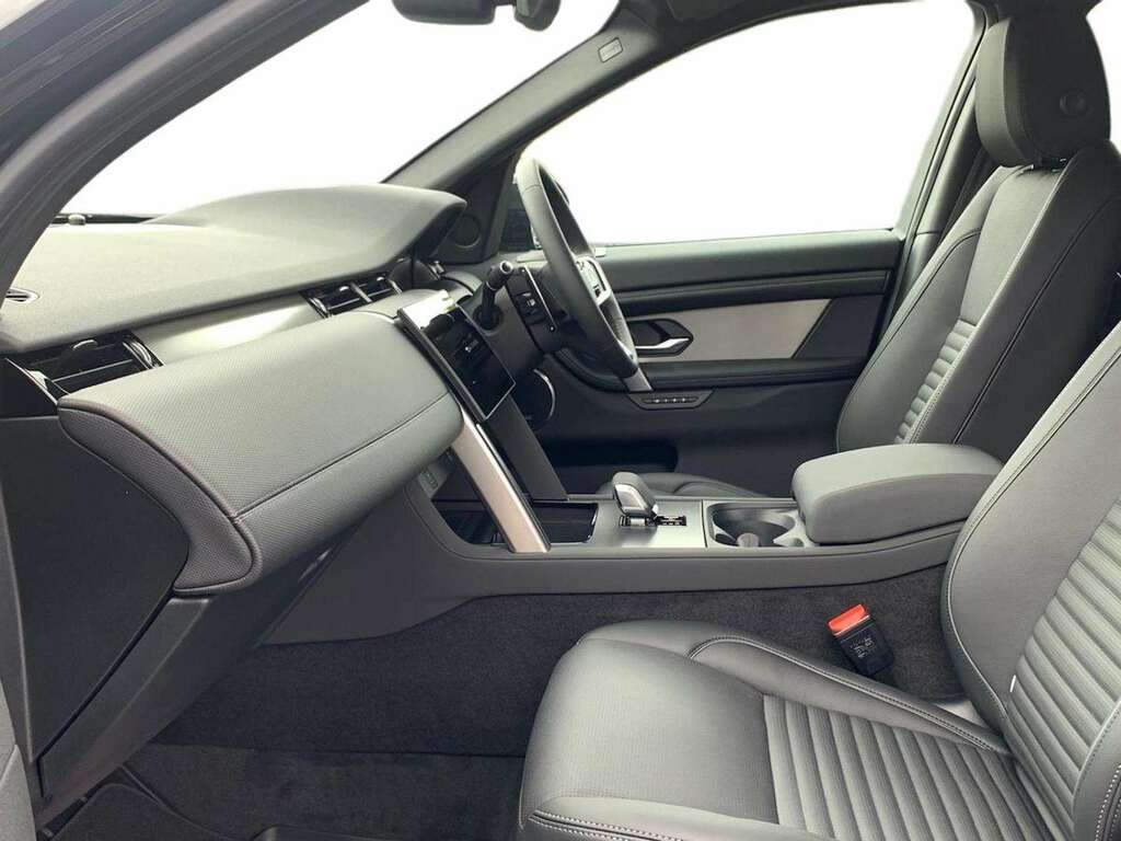 Land Rover Discovery Sport 2.0 D200 Dynamic Se 5 Seat LR75BJK Black #3