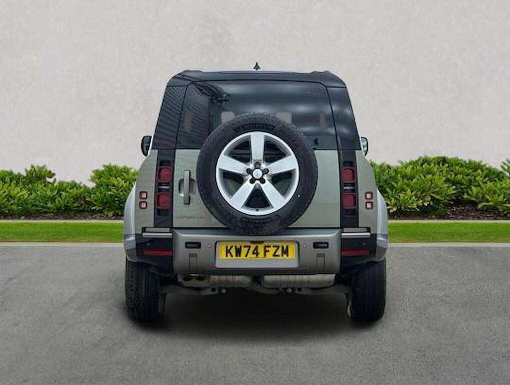 Land Rover Defender 90 3.0 D250 X-dynamic Hse 90 KW74FZM Green #6