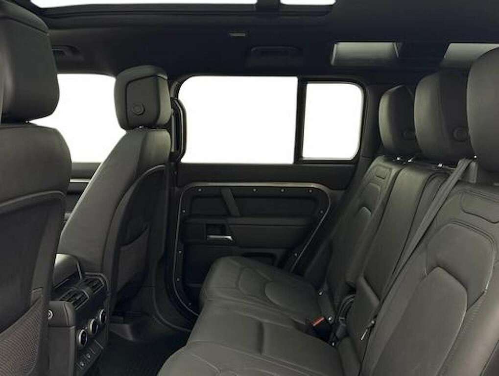 Land Rover Defender 110 3.0 D350 X-dynamic Hse 110 7 Seat KW74FXP Silver #4