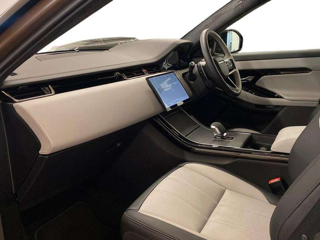 Land Rover Range Rover Evoque 2.0 D200 KS74NJZ Brown #3