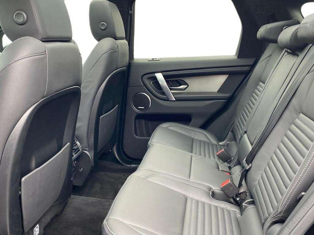 Land Rover Discovery Sport 2.0 D200 Dynamic Hse 7 Seat KM74YLK Black #4