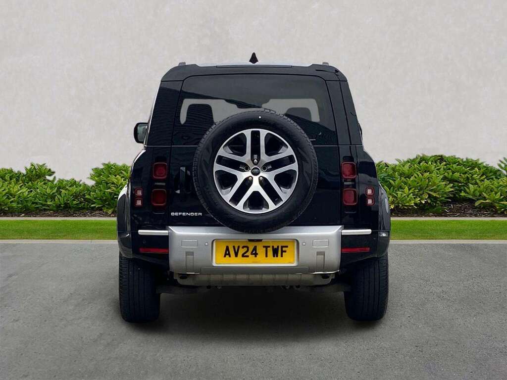 Land Rover Defender 110 2.0 P400e Xs Edition 110 AV24TWF Black #6