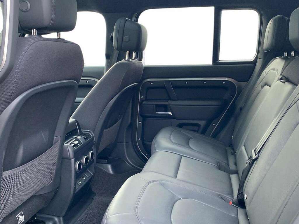 Land Rover Defender 110 2.0 P300e X 110 KK24JXD Silver #4