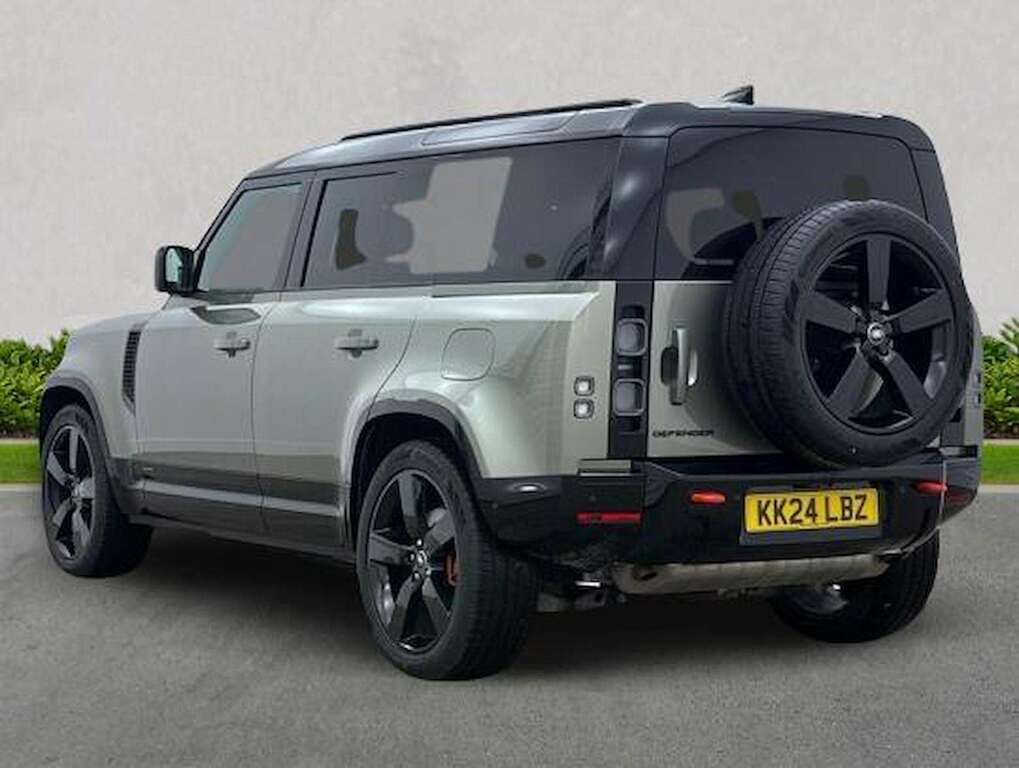 Land Rover Defender 110 2.0 P300e X 110 KK24LBZ Green #2