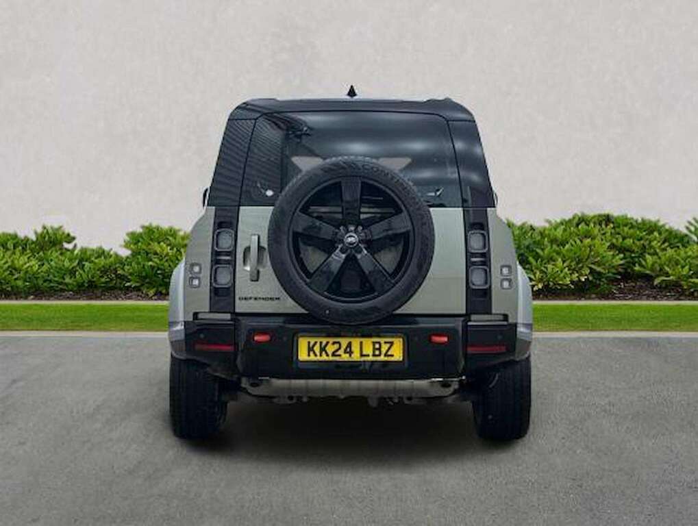Land Rover Defender 110 2.0 P300e X 110 KK24LBZ Green #6