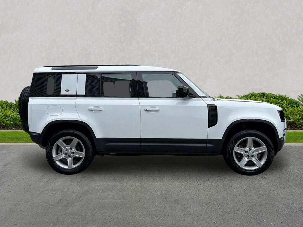 Land Rover Defender 110 3.0 D250 Se 110 HG24NNC White #5