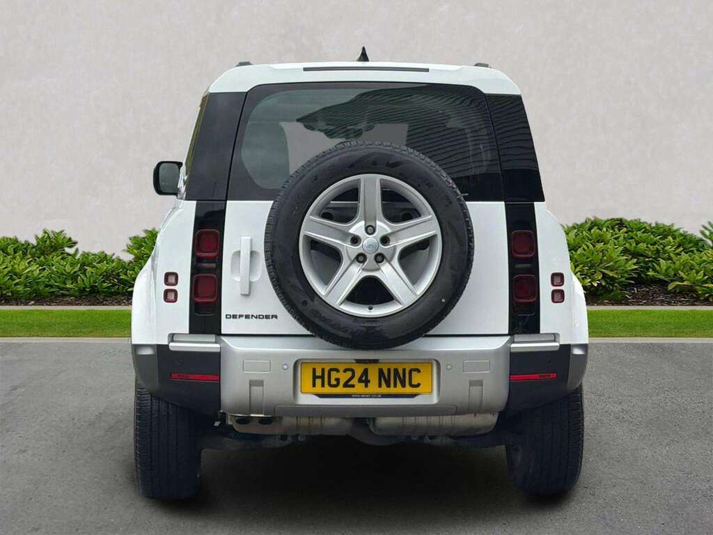 Land Rover Defender 110 3.0 D250 Se 110 HG24NNC White #6