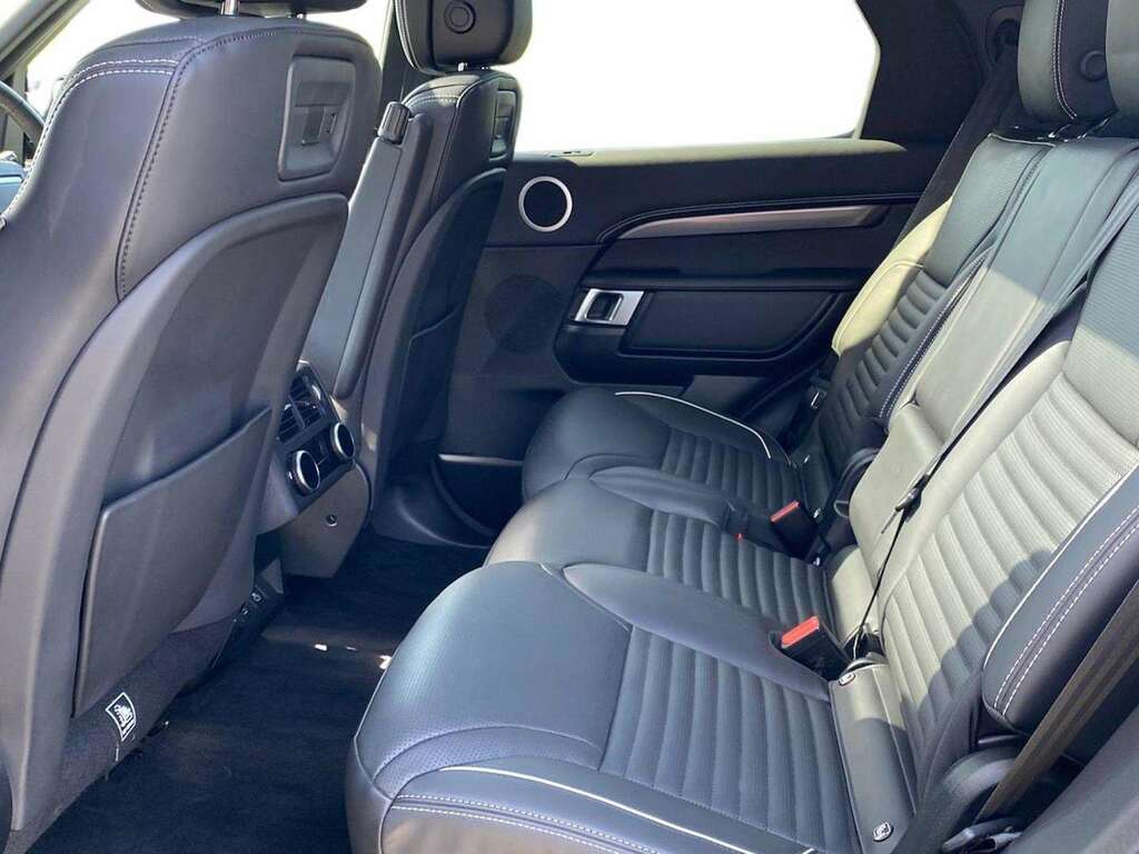 Land Rover Discovery 3.0 D300 Metropolitan Edition EG24HLE Grey #4