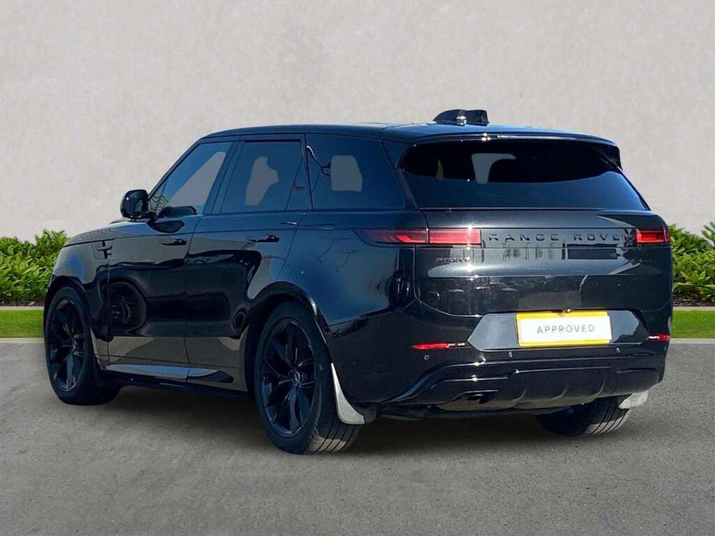 Land Rover Range Rover Sport 3.0 D300 Dynamic Se AY24OXA Black #2