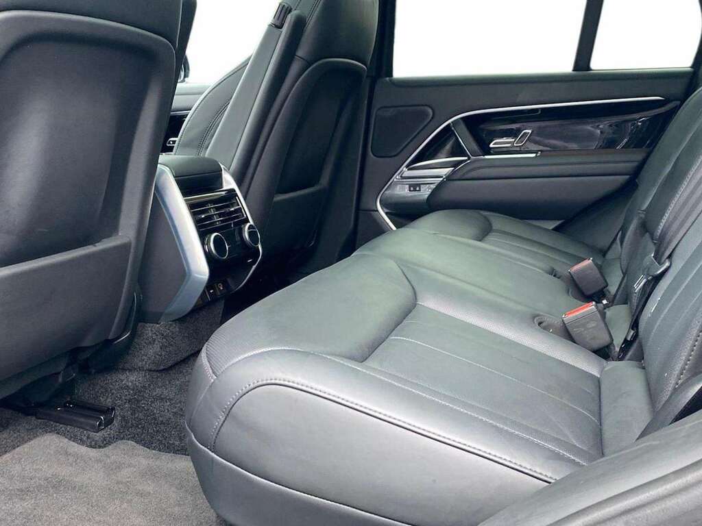 Land Rover Range Rover 3.0 D300 Hse KP24AXT Grey #4
