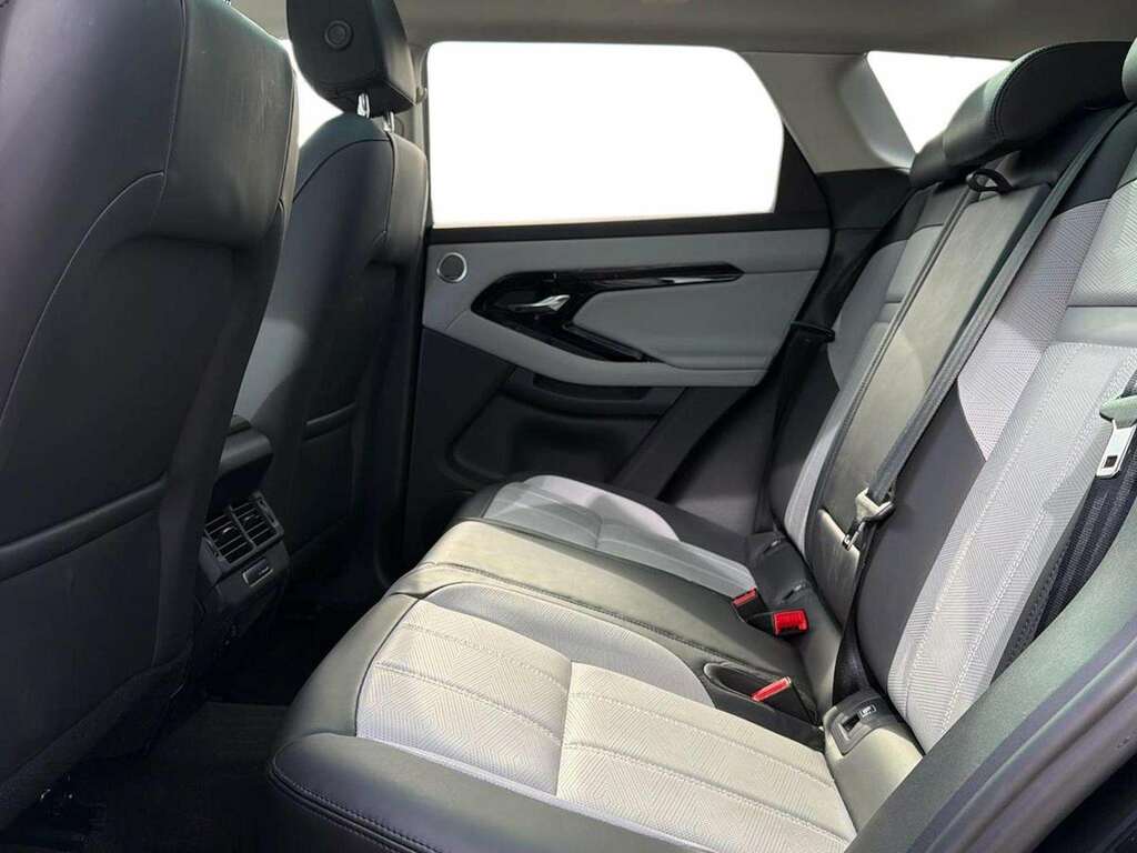 Land Rover Range Rover Evoque 1.5 P300e Dynamic Hse LN73XJF Black #4