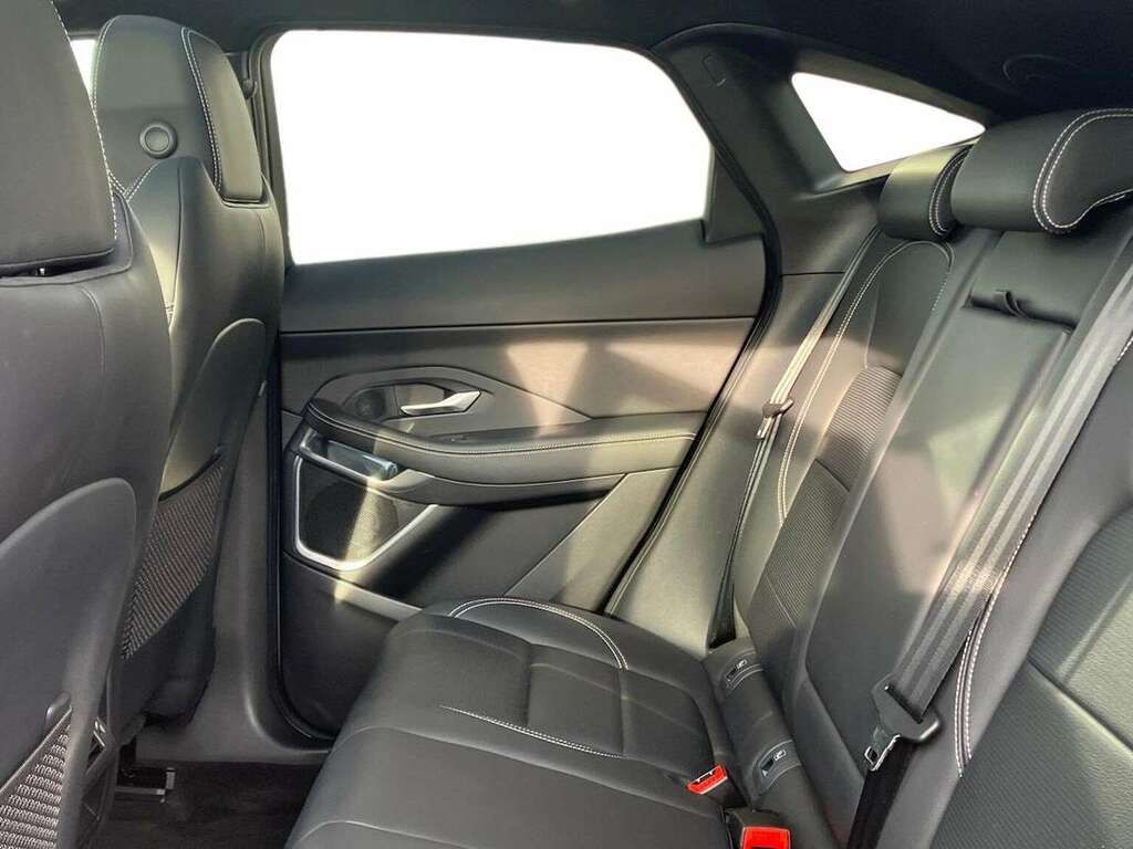 Jaguar E-Pace 2.0 D200 R-dynamic Se Black Grey #4