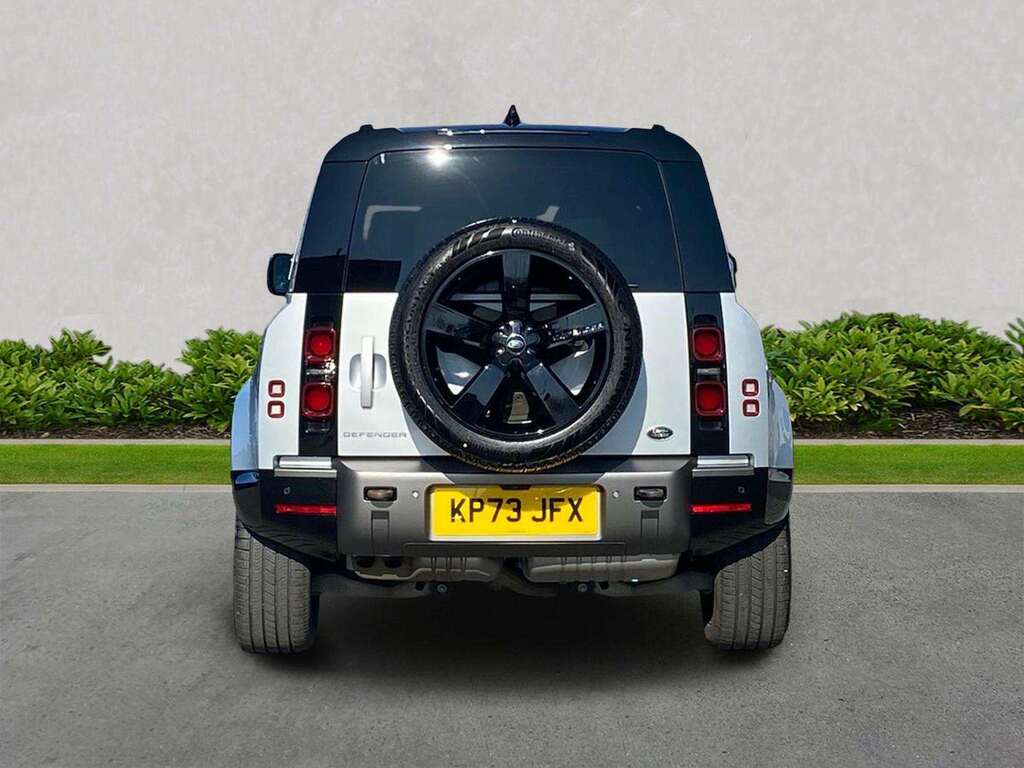 Land Rover Defender 110 3.0 D300 X-dynamic Hse 110 7 Seat KP73JFX Silver #6