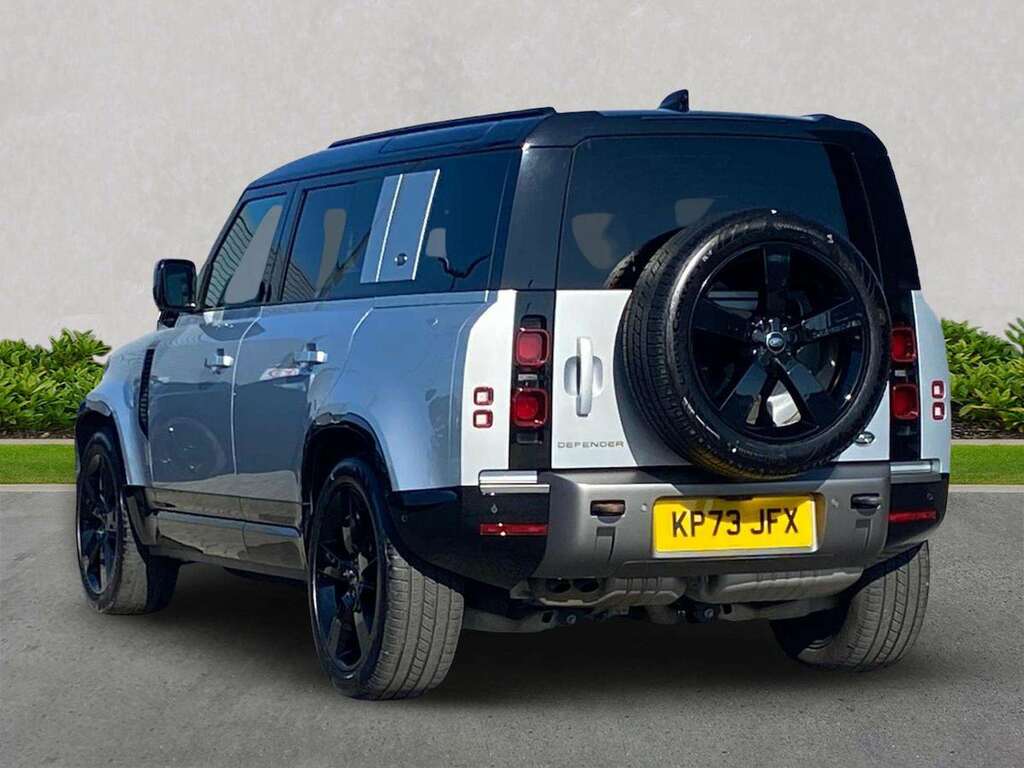 Land Rover Defender 110 3.0 D300 X-dynamic Hse 110 7 Seat KP73JFX Silver #2