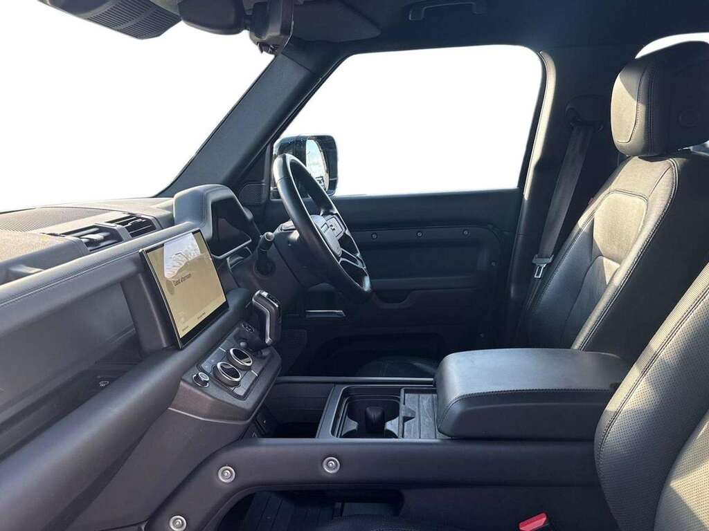 Land Rover Defender 110 3.0 D300 X-dynamic Hse 110 EP23ARO Black #3