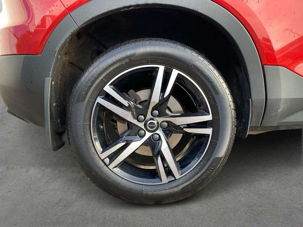 Volvo XC40 2.0 B4p Plus Dark Awd PY72CVD Red #6