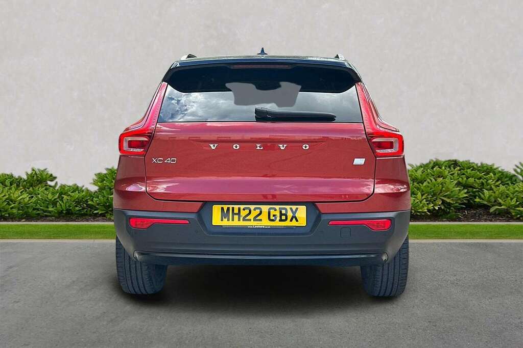 Volvo XC40 1.5 T5 Recharge Phev R Design Pro MH22GBX Red #4