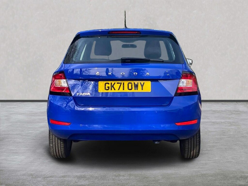 Skoda Fabia 1.0 Se Hatchback Euro 6 Ss 6 GK71OWY Blue #4
