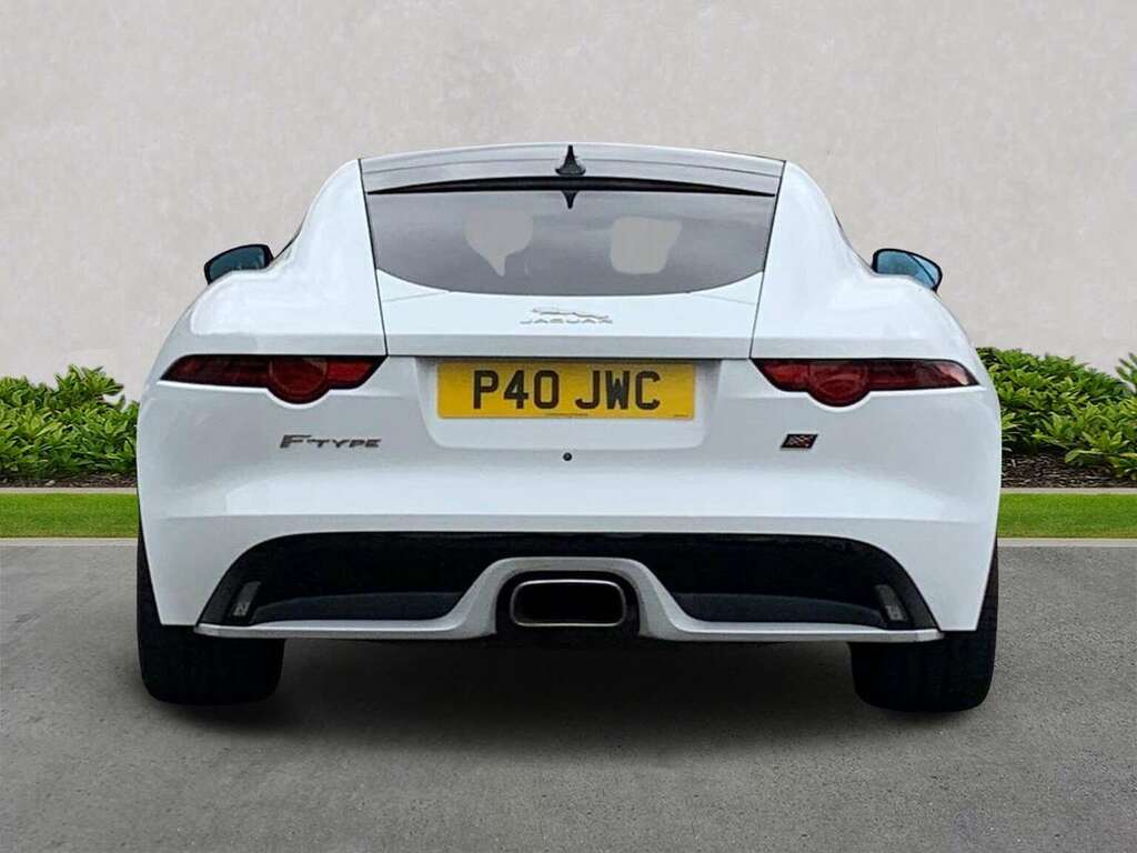 Jaguar F-Type 2.0 Chequered Flag White #6