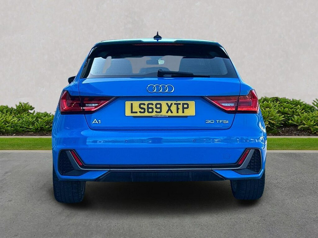 Audi A1 30 Tfsi S Line LS69XTP Blue #4