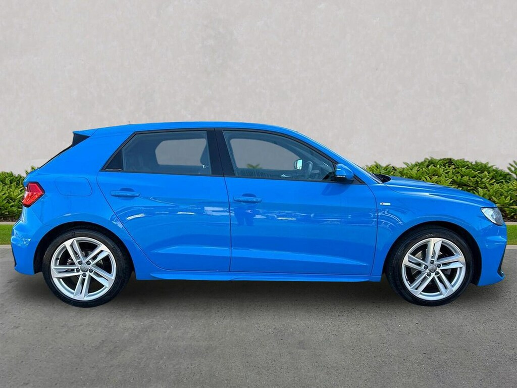 Audi A1 30 Tfsi S Line LS69XTP Blue #3