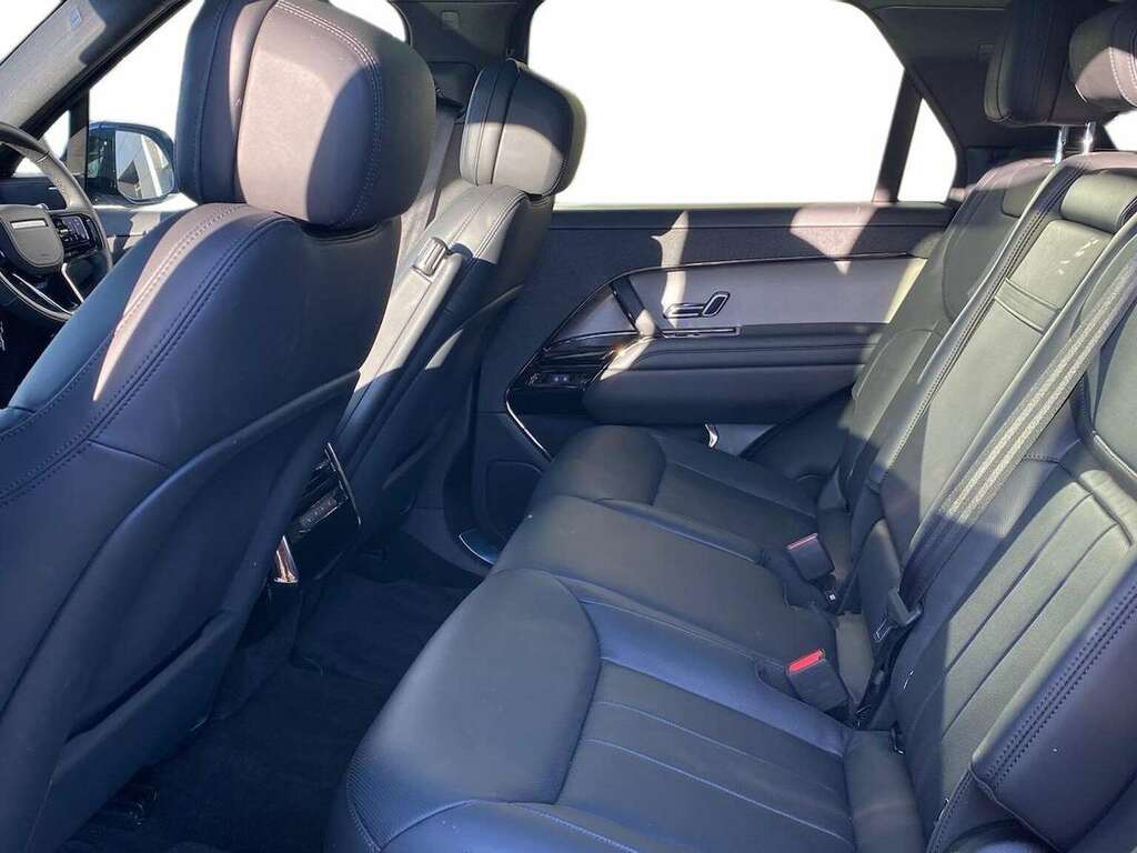 Land Rover Range Rover Sport 3.0 D250 Edition EY75FXM Grey #4