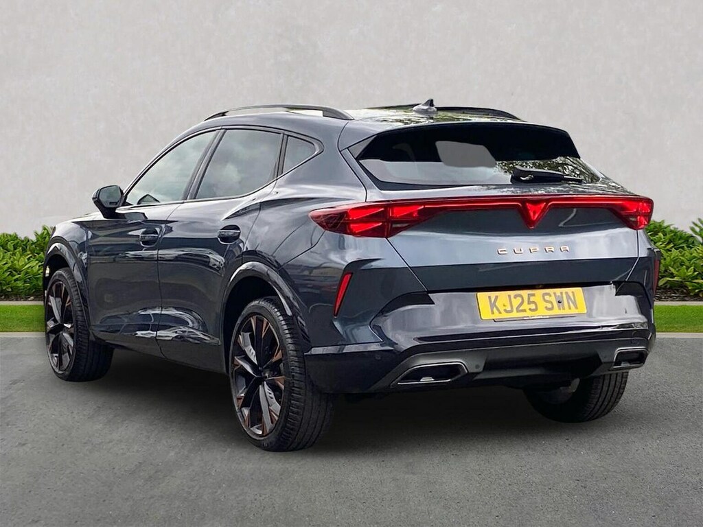 Cupra Formentor Formentor 1.5 Tsi 150 V3 Estate KJ25SWN Grey #2
