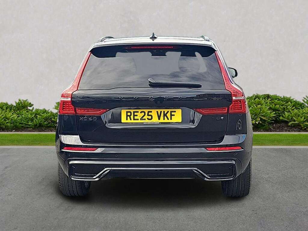 Volvo XC60 2.0 T8 455 Phev Ultra Black Ed Awd Geartronic RE25VKF Black #4