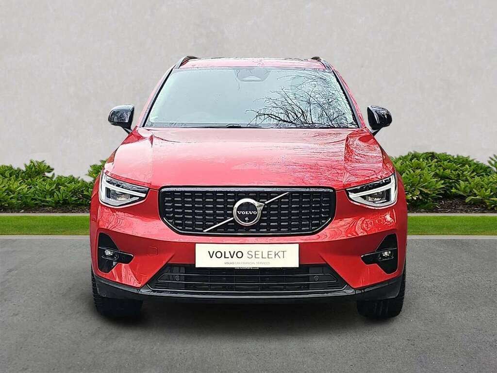 Volvo XC40 2.0 B4p Ultra Dark RV74FWL Red #5