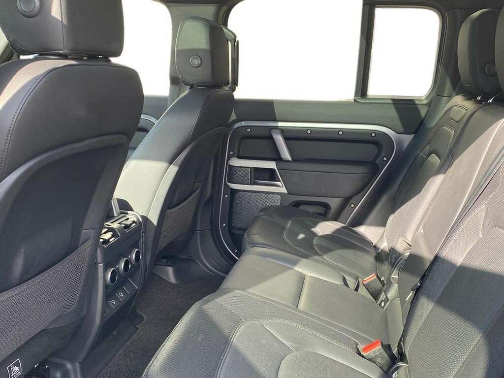 Land Rover Defender 110 3.0 D300 X-dynamic Se 110 7 Seat KT24SZX Grey #4