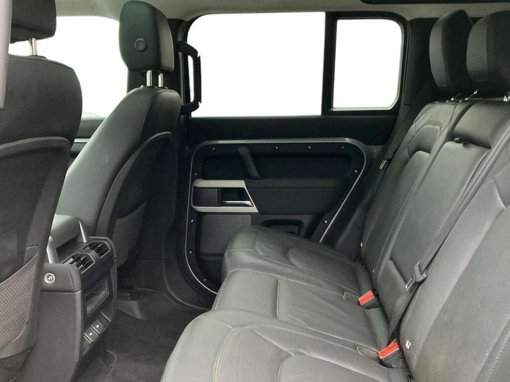 Land Rover Defender 110 3.0 D250 Se 110 LN23XHC Grey #4